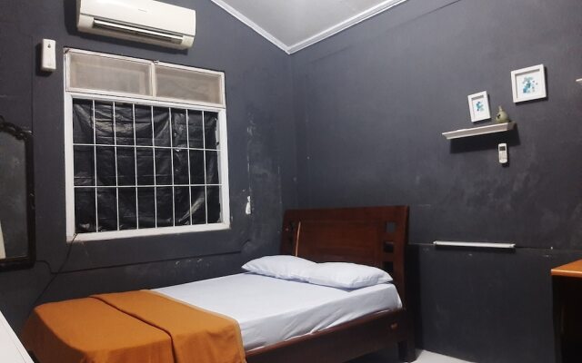 OYO 94000 Omah Citra Genia Homestay