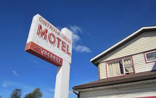 Chetwynd Court Motel