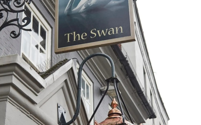 Swan Hotel by Greene King Inns
