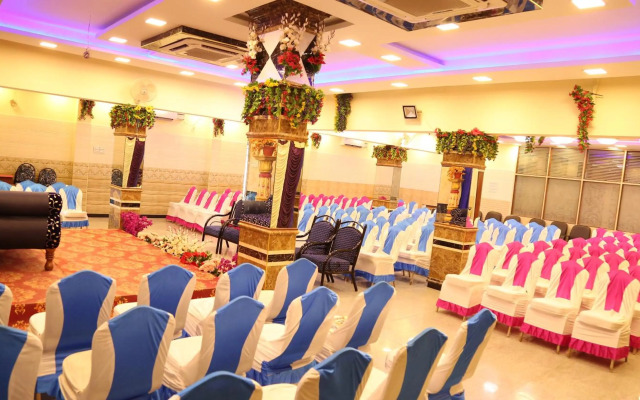 Kumaran Millenium Residency