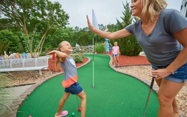 Bethpage Camp-Resort
