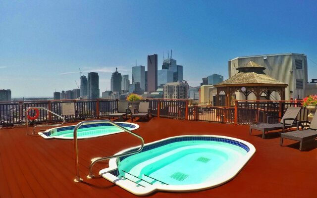 Grand Hotel & Suites