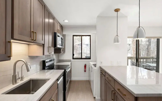 Riverview Condominiums