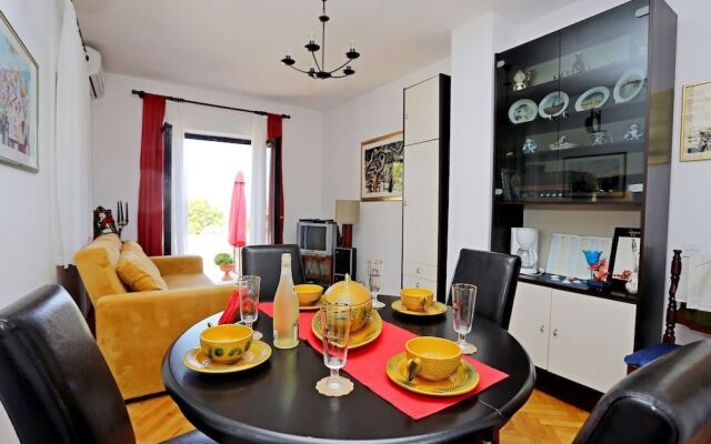 Apartments Dvornik