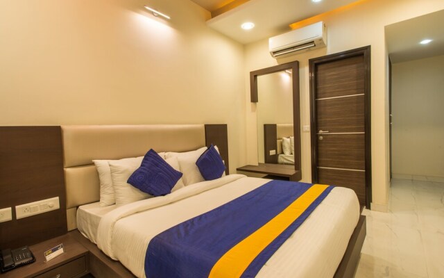 capital O Hotel Tatva