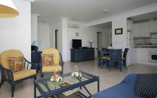 Superb Apartment Right On Beautiful 18 Hole Golf Course On The Costa Blanca