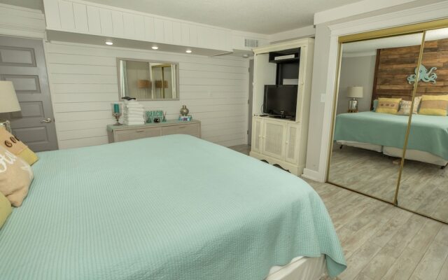 Dolphin Point 105C Destin - 2 Br Condo