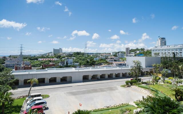 Rycom Family Resort Hotel