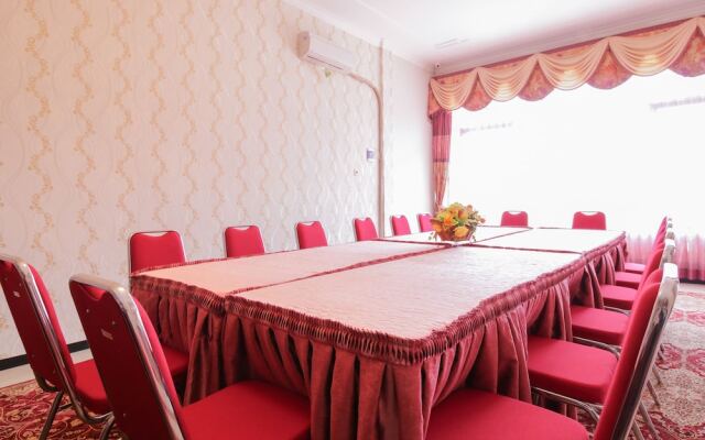 Airy Syariah Blimbing De Panorama Square Kavling C2 Malang