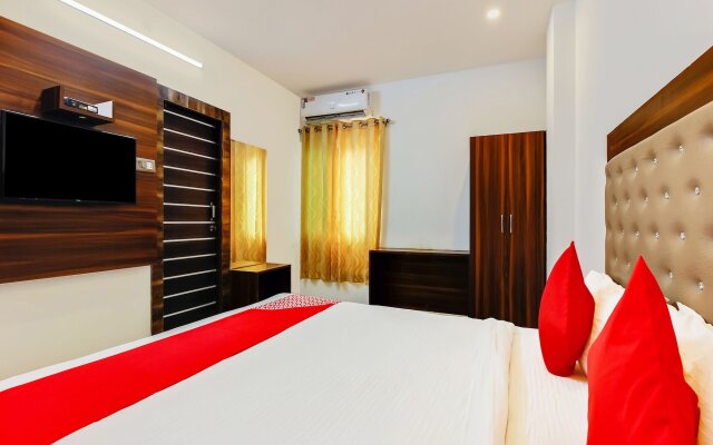 OYO 29131 Hotel MN Grand