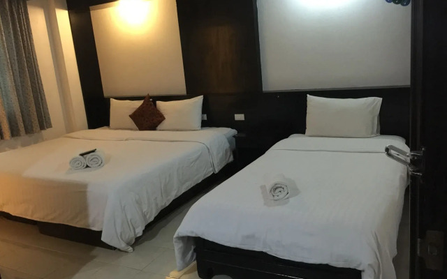 The Bird Cage Patong Guesthouse