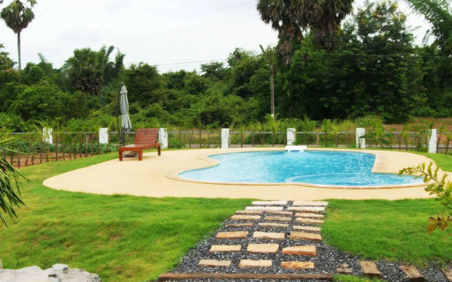 Bangyai Buri Resort