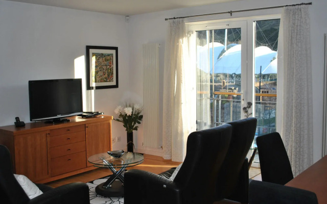 Dreamhouse Holyrood Apartments