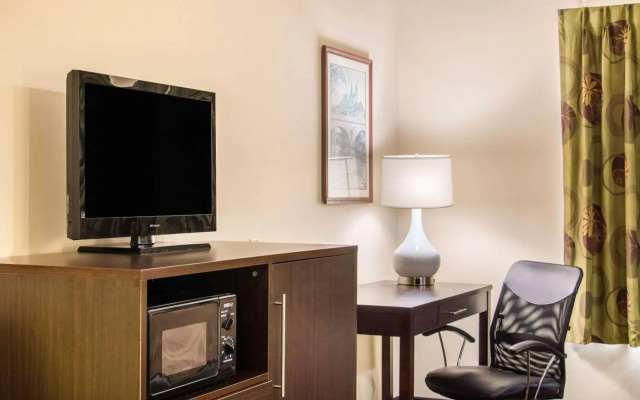 Quality Inn Pooler - Savannah I-95