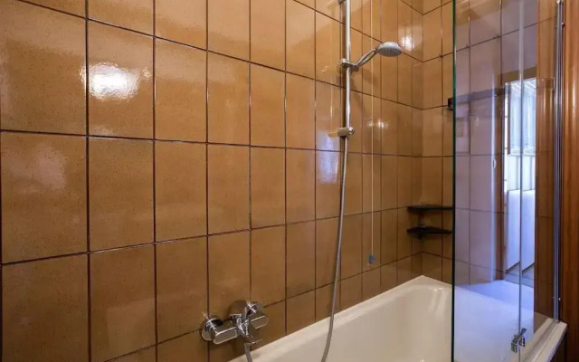 Classy Spacious Apartment Close To St.Mark Square (Adults Only)