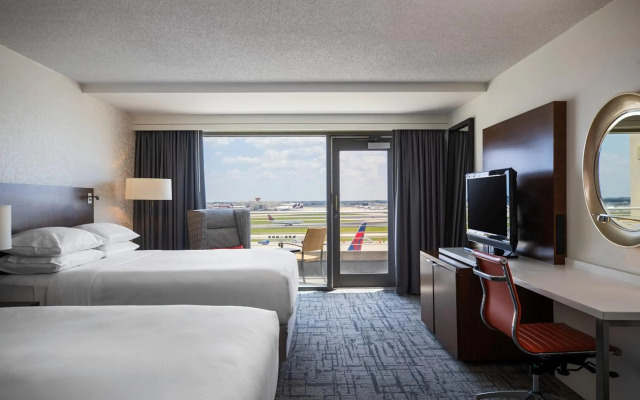 Renaissance Concourse Atlanta Airport Hotel