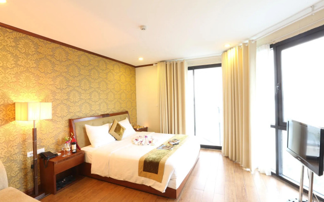 Sunset Westlake Hanoi Hotel