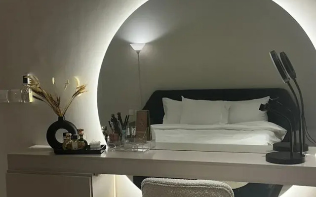 One-bedroom Escape With Scenic View