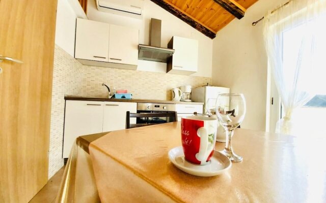 Classic Attic Apartment