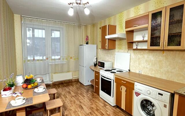 Аренда в Белых Росах на улице Судостроительная