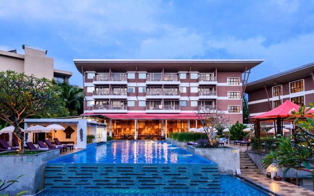 Peach Blossom Resort & Pool Villa