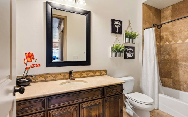 The View Resort Amenities & Epic Views!