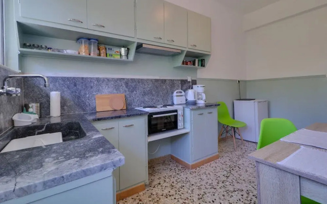 Carpe Diem Apartments By Athens Airport