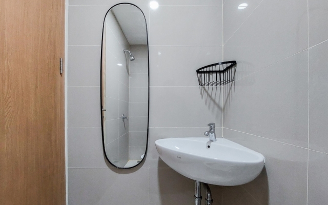 Fancy And Nice Style Studio Room Apartment At B Residence