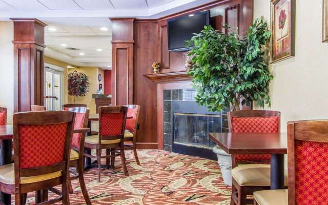 Comfort Inn & Suites Scarborough - Portland