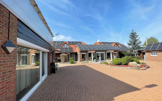 Modern House Gehrden 2