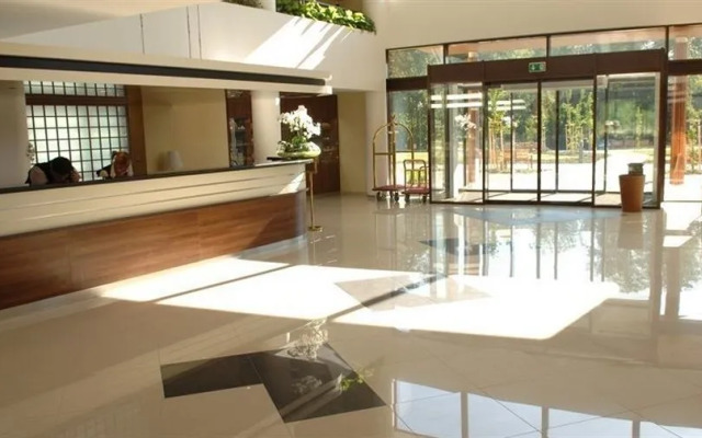 Spa Resort Tree of Life