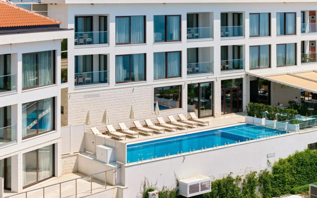 ĀNANTI Resort, Residences & Beach Club - The Leading Hotels of the World