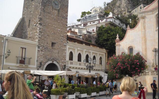 Hotel Vello d'Oro