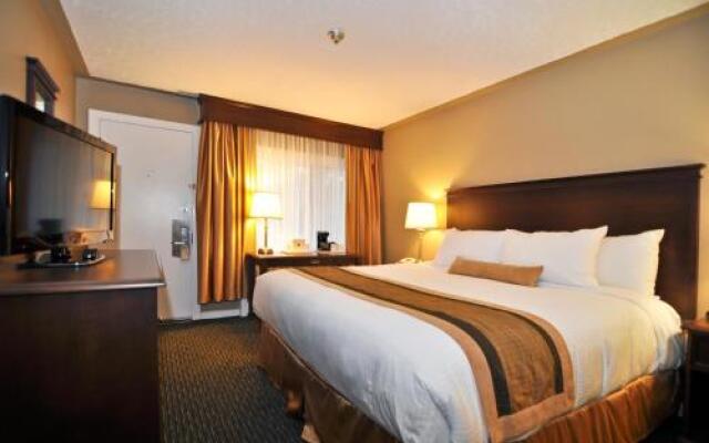 Best Western Aurora Inn