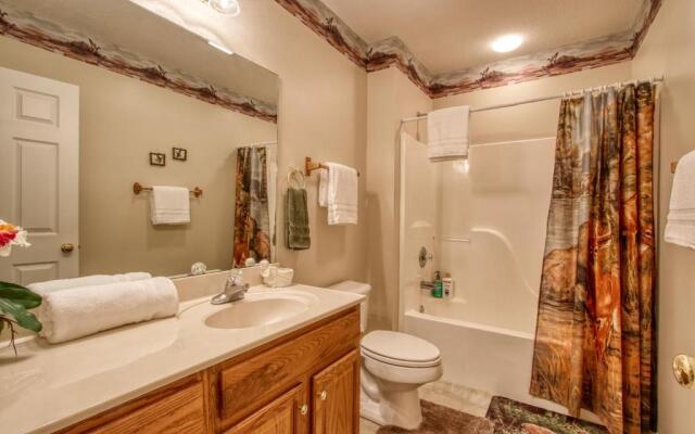 Bluebird's Song by HoneyBearCabins