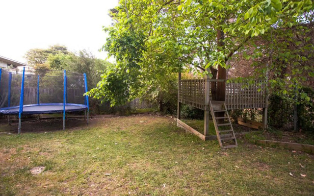 Point Lonsdale Holiday Apartments - Adults only