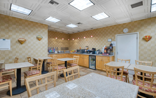 SureStay Hotel by Best Western Camarillo