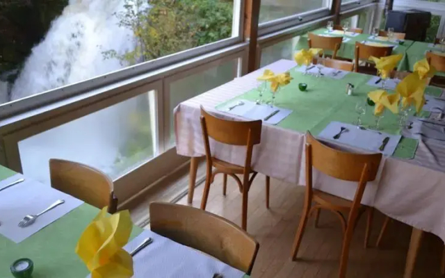 Hôtel Restaurant de la Source