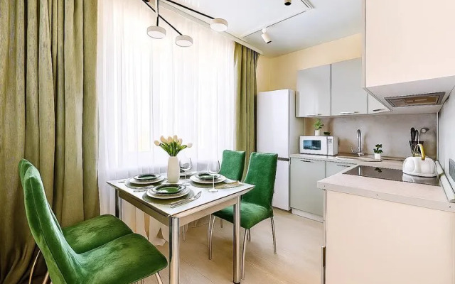 РусХаус на пр-те Альберта Камалеева, д. 32Б