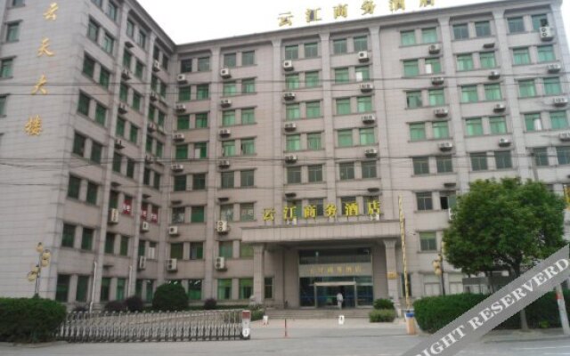 Yunjiang Business Hotel (Shanghai Nanle Road Branch)