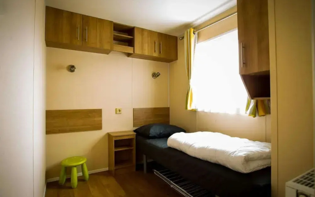 Apartment in Utrecht Near Historic Windmill
