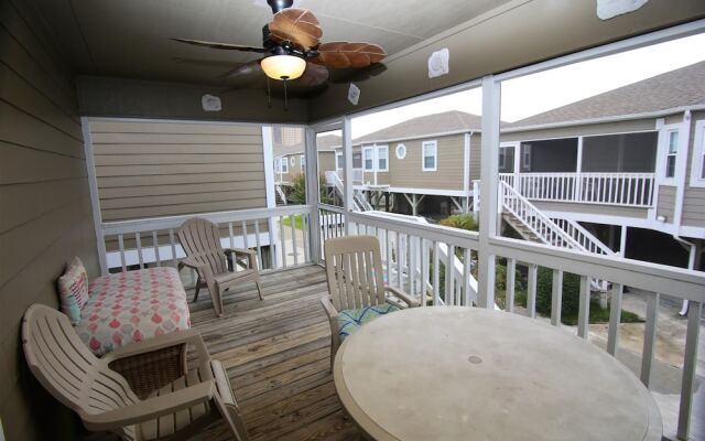 Arbor House #16