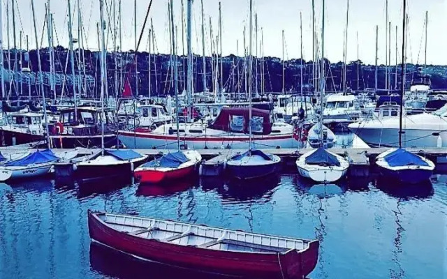 Luxury Town Centre Apartment