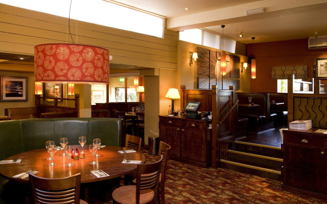 Premier Inn Northampton West (Harpole)