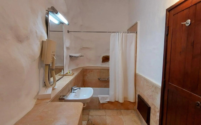 Hayat Zaman Hotel & Resort