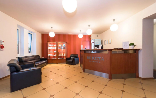Kolonna Hotel Brigita