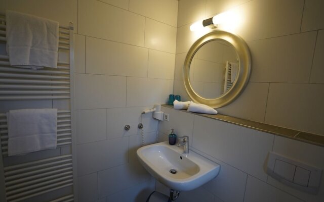Spa Hostel