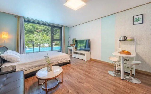 Gapyeong Laforet Pension