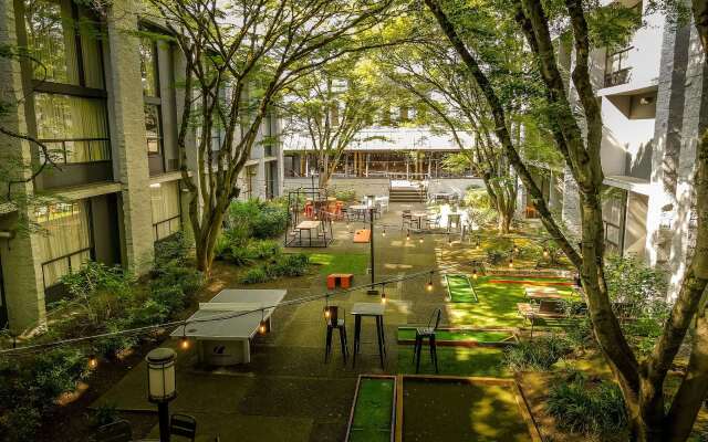 Hotel 116, A Coast Hotel Bellevue