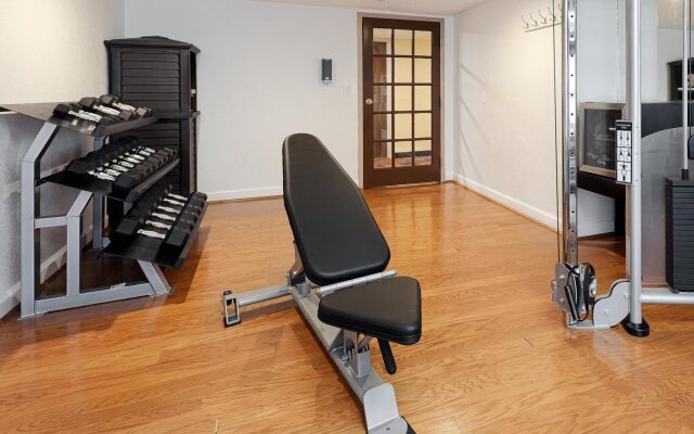 Best Western Hampton Coliseum Inn